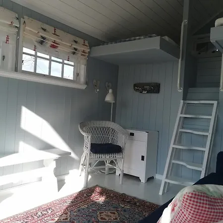 펜션 Great Near The Sea, Very Child Friendly Plot *