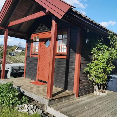 Great Near The Sea, Very Child Friendly Plot 펜션